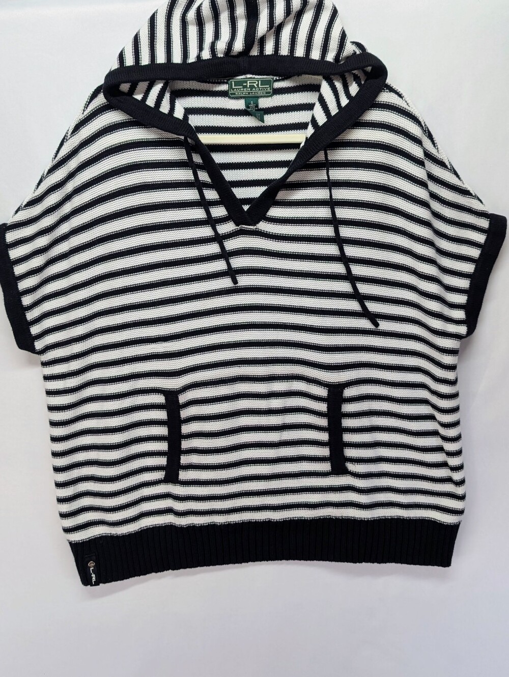 131.Ralph Lauren Black and‎ White Striped V-Neck Hooded Sweater